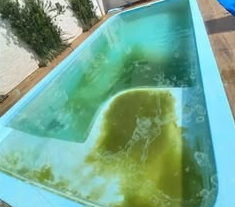 Piscina antes da limpeza